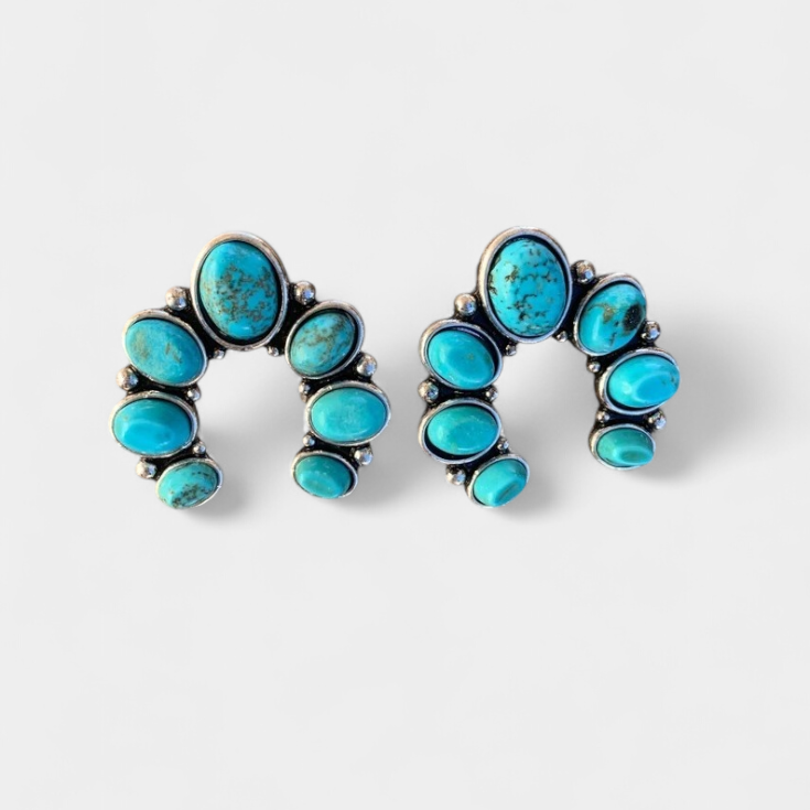 NÁUŠNICE Z PŘÍRODNÍCH KAMENŮ